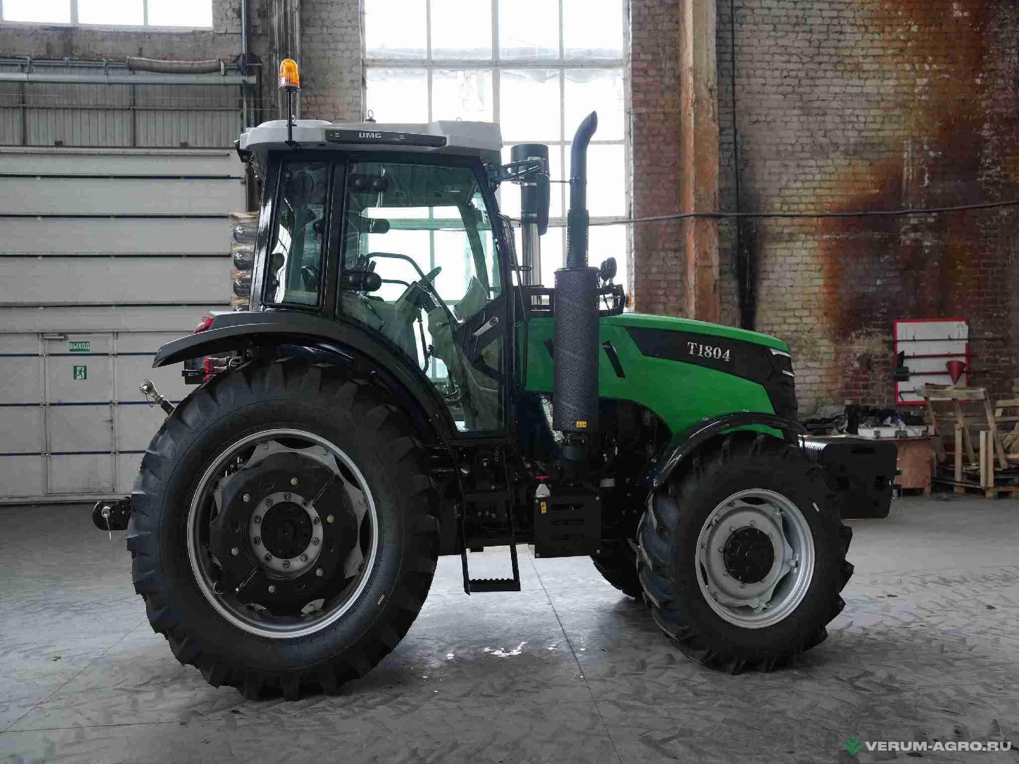 Колесные тракторы - UMG Трактор T1804 