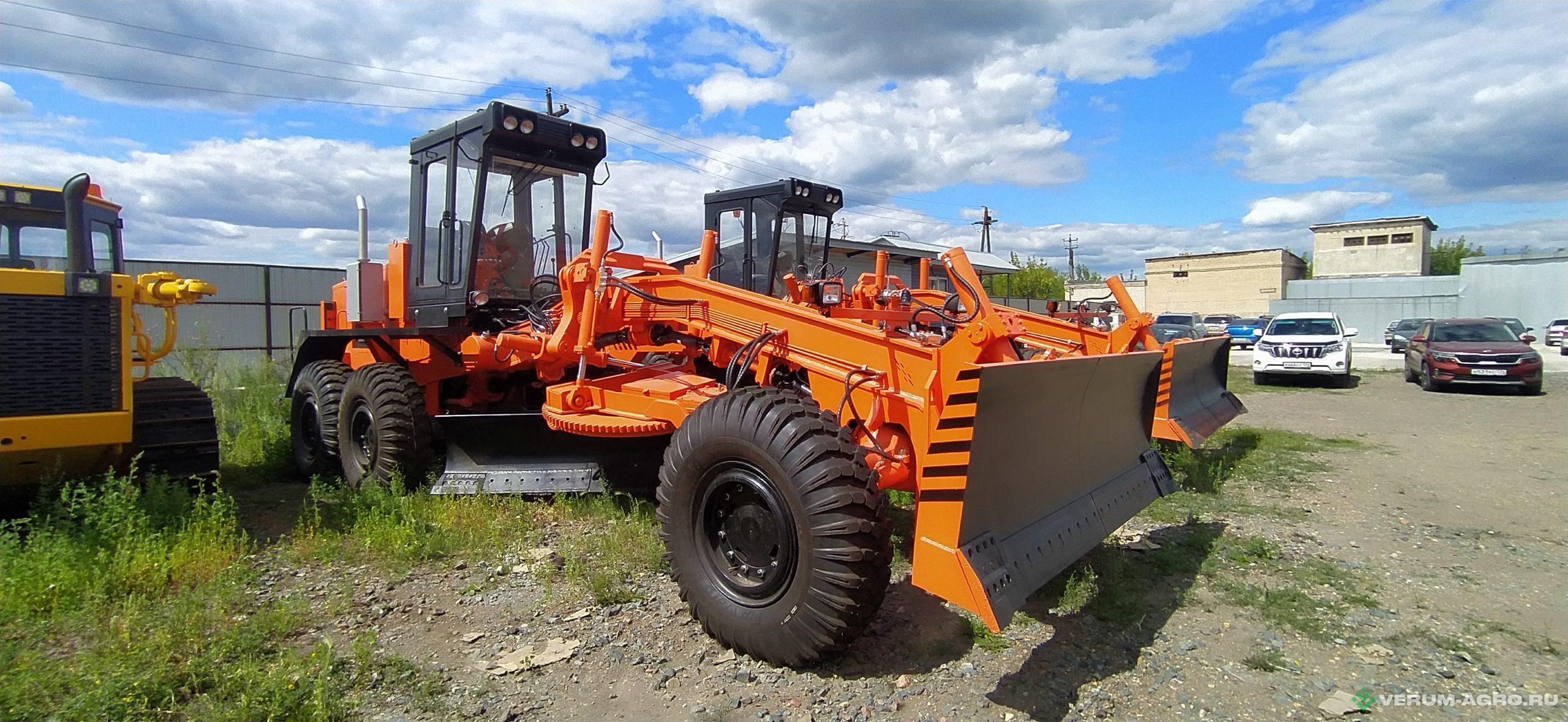 Грейдеры - ЧЗСМ ДЗ-98 