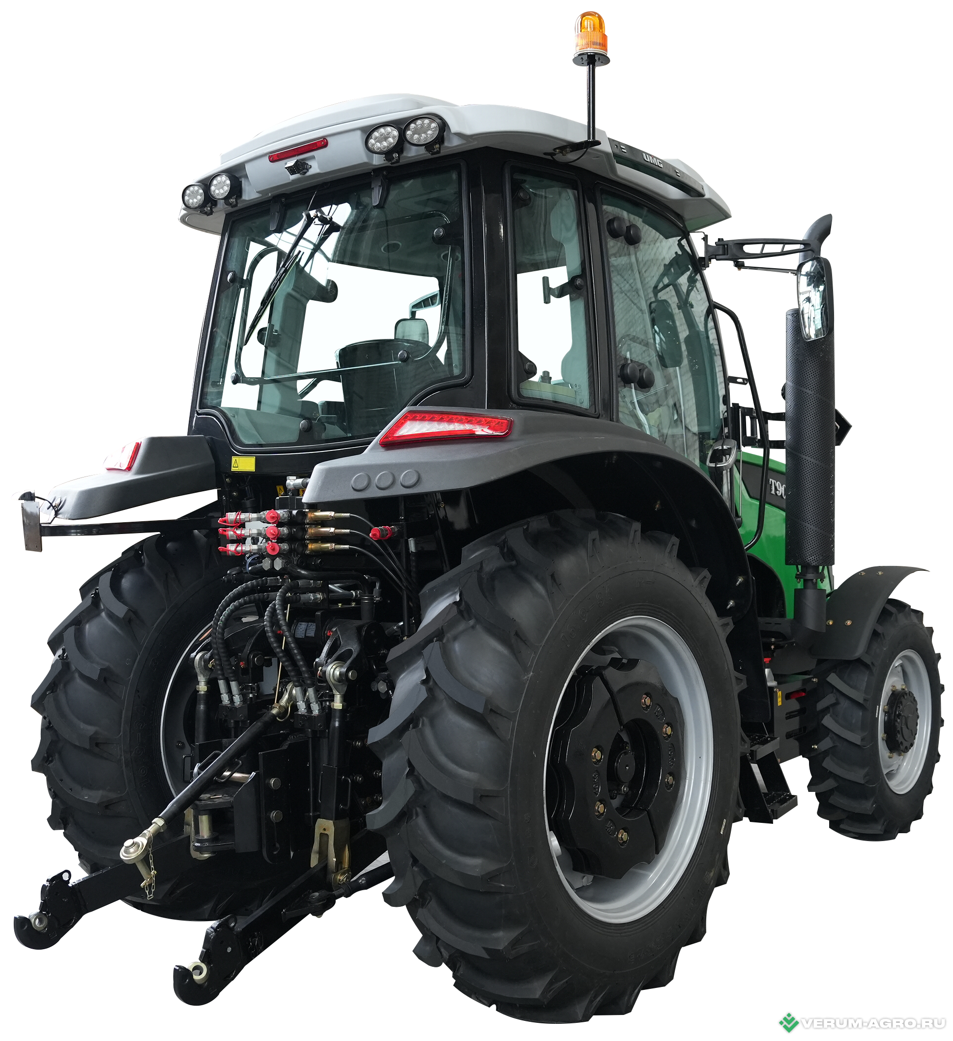 Колесные тракторы - UMG T904Plus T904Plus