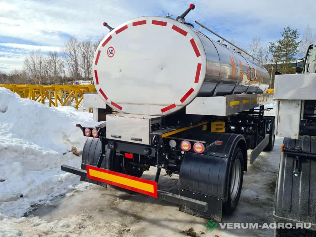 Специальные автомобили - FAW Молоковоз на шасси FAW  6х4 (CA 3250) 