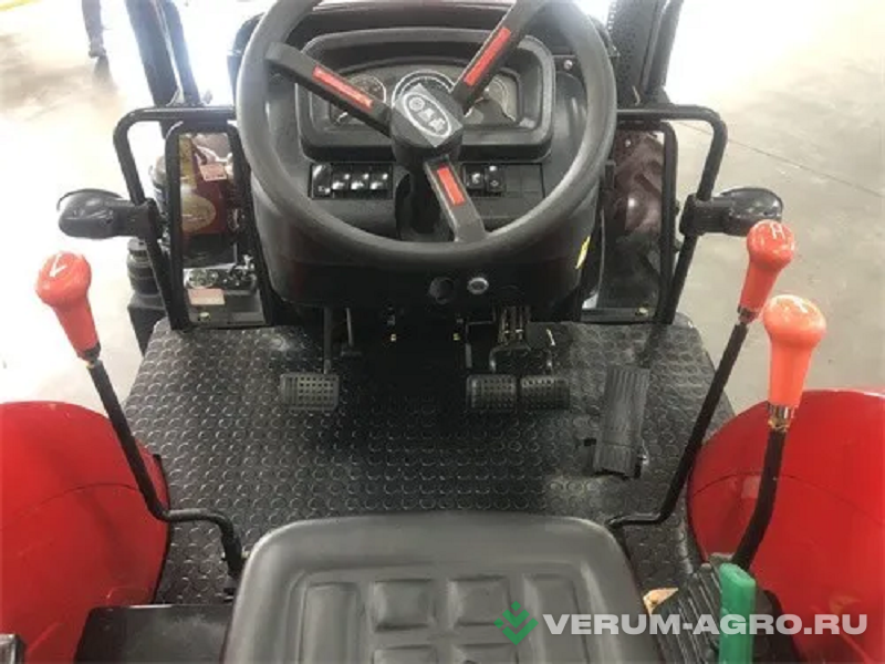 Колесные тракторы - YTO MF504 