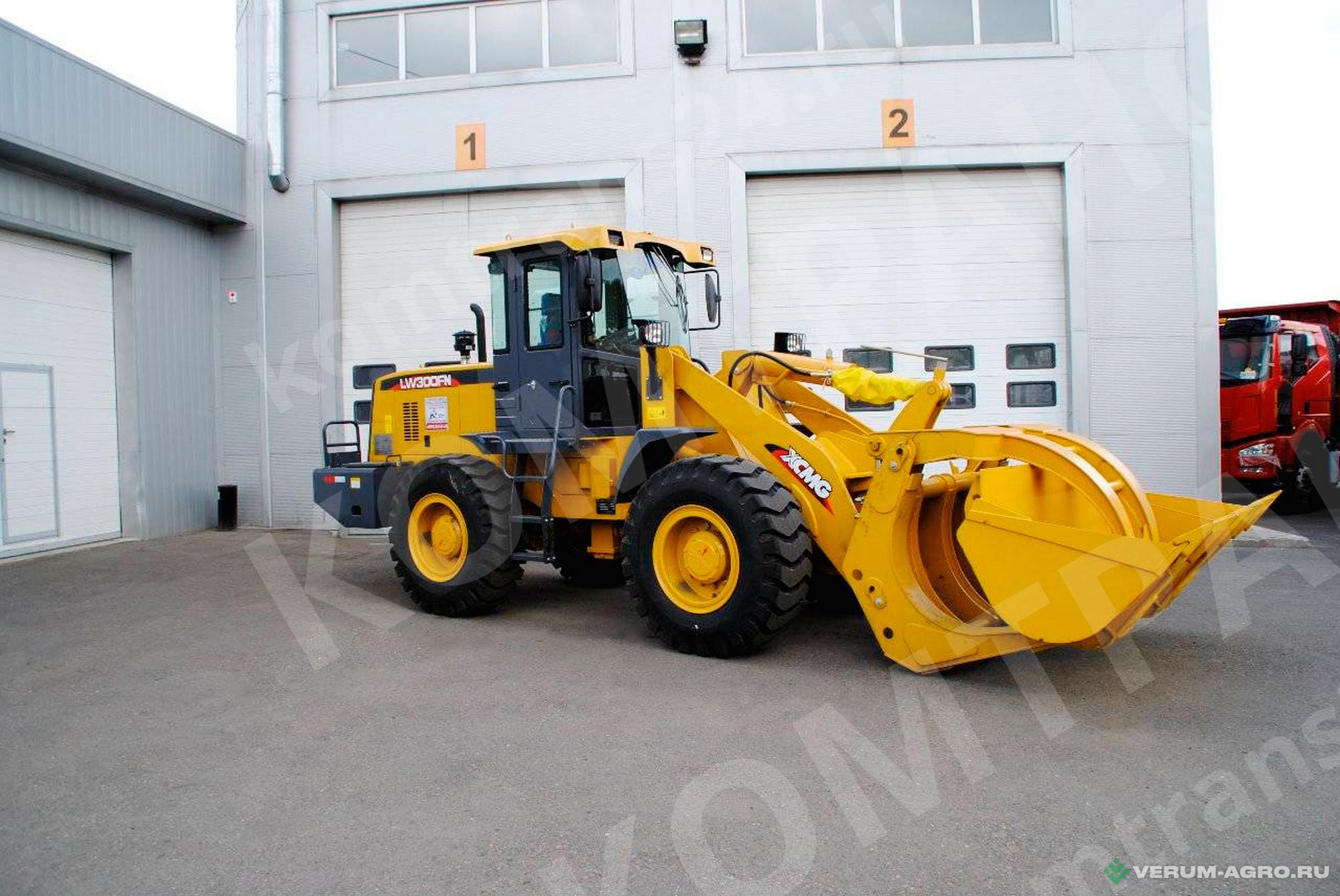 Фронтальные погрузчики - XCMG LW300FN 