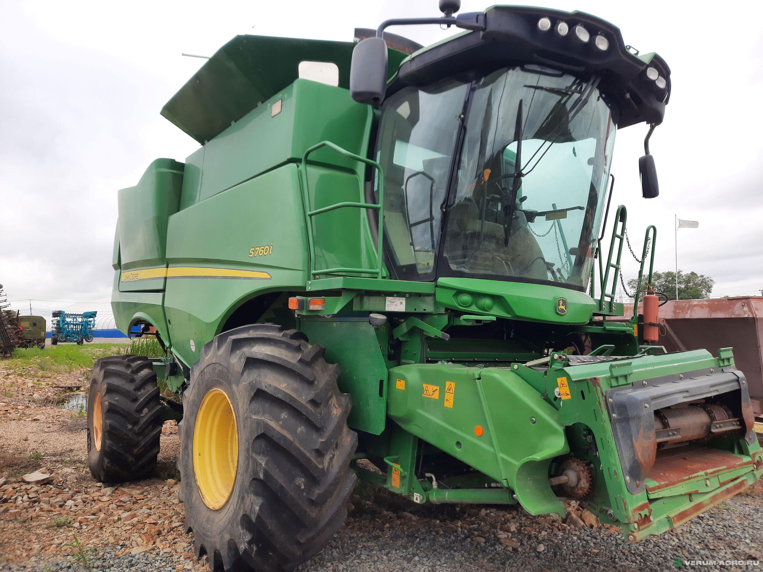 Зерноуборочные комбайны - JOHN DEERE S760 