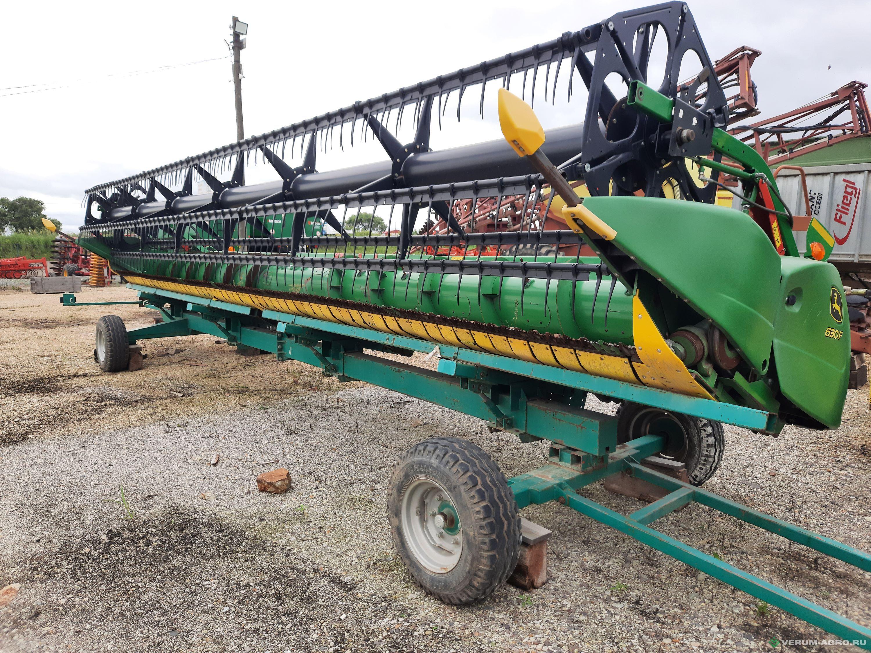 Зерноуборочные комбайны - JOHN DEERE S760 