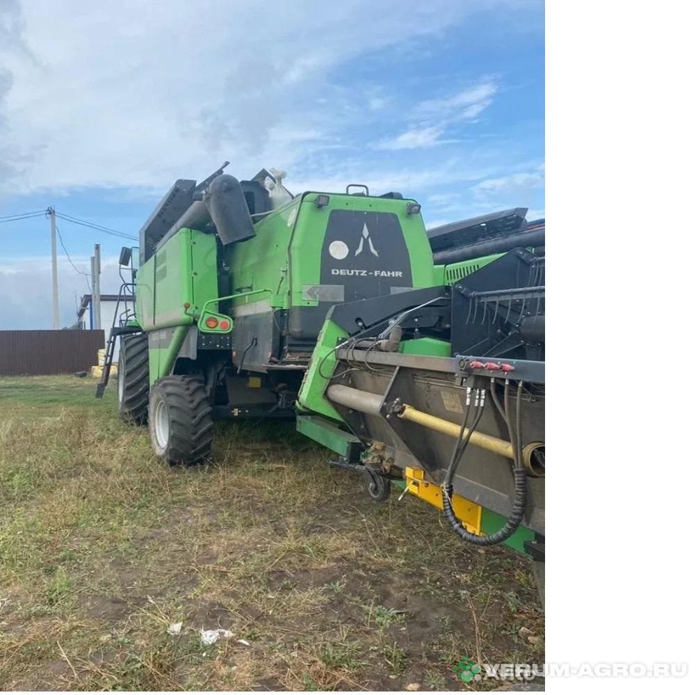 Зерноуборочные комбайны - DEUTZ-FAHR 6095 HTS 