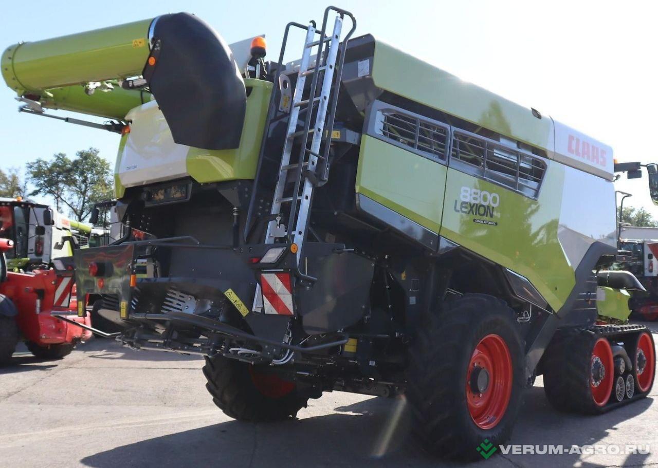 Зерноуборочные комбайны - CLAAS Lexion 8800 