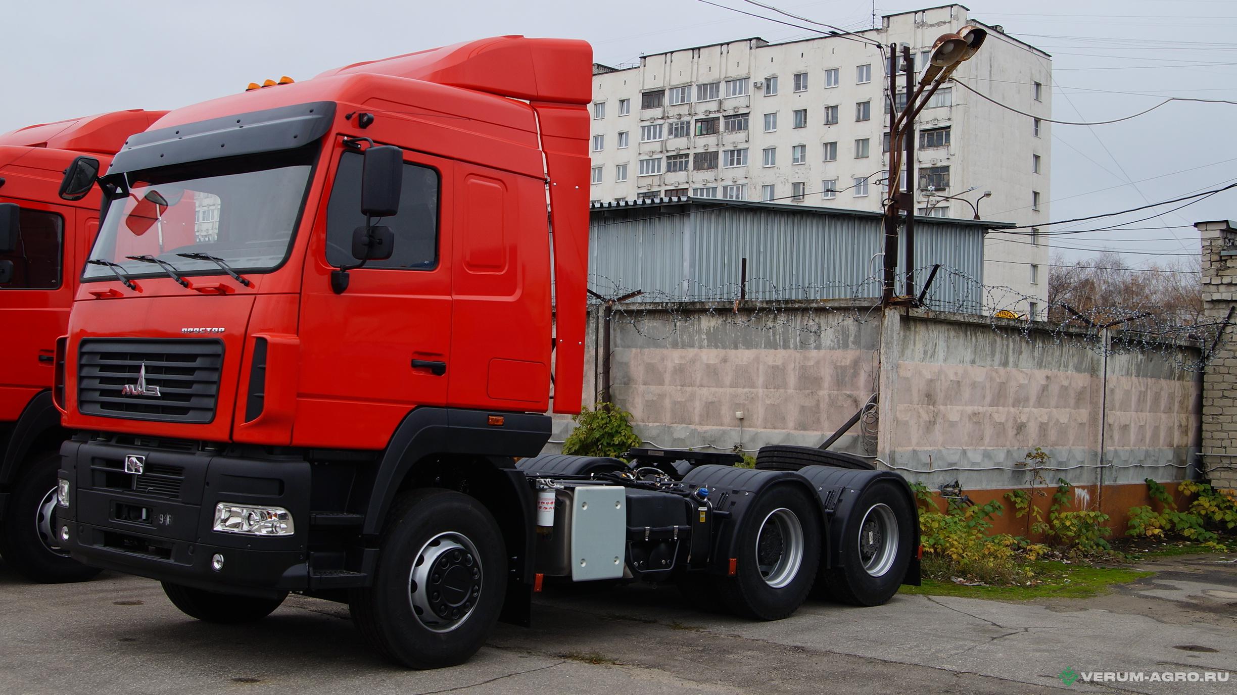 Грузовой автотранспорт - МАЗ 643028-570-020 Тягач