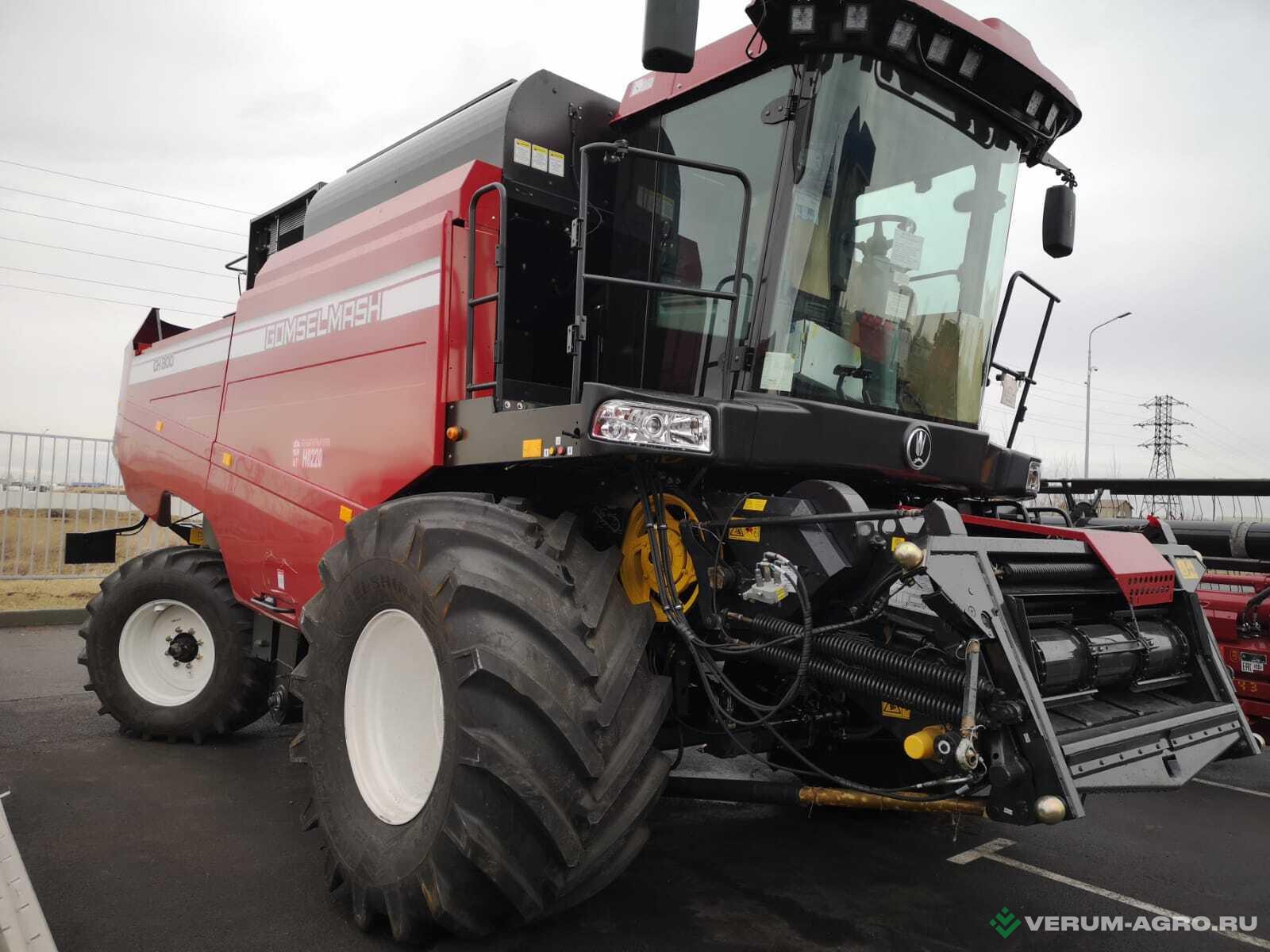 Зерноуборочные комбайны - ГОМСЕЛЬМАШ GH800 