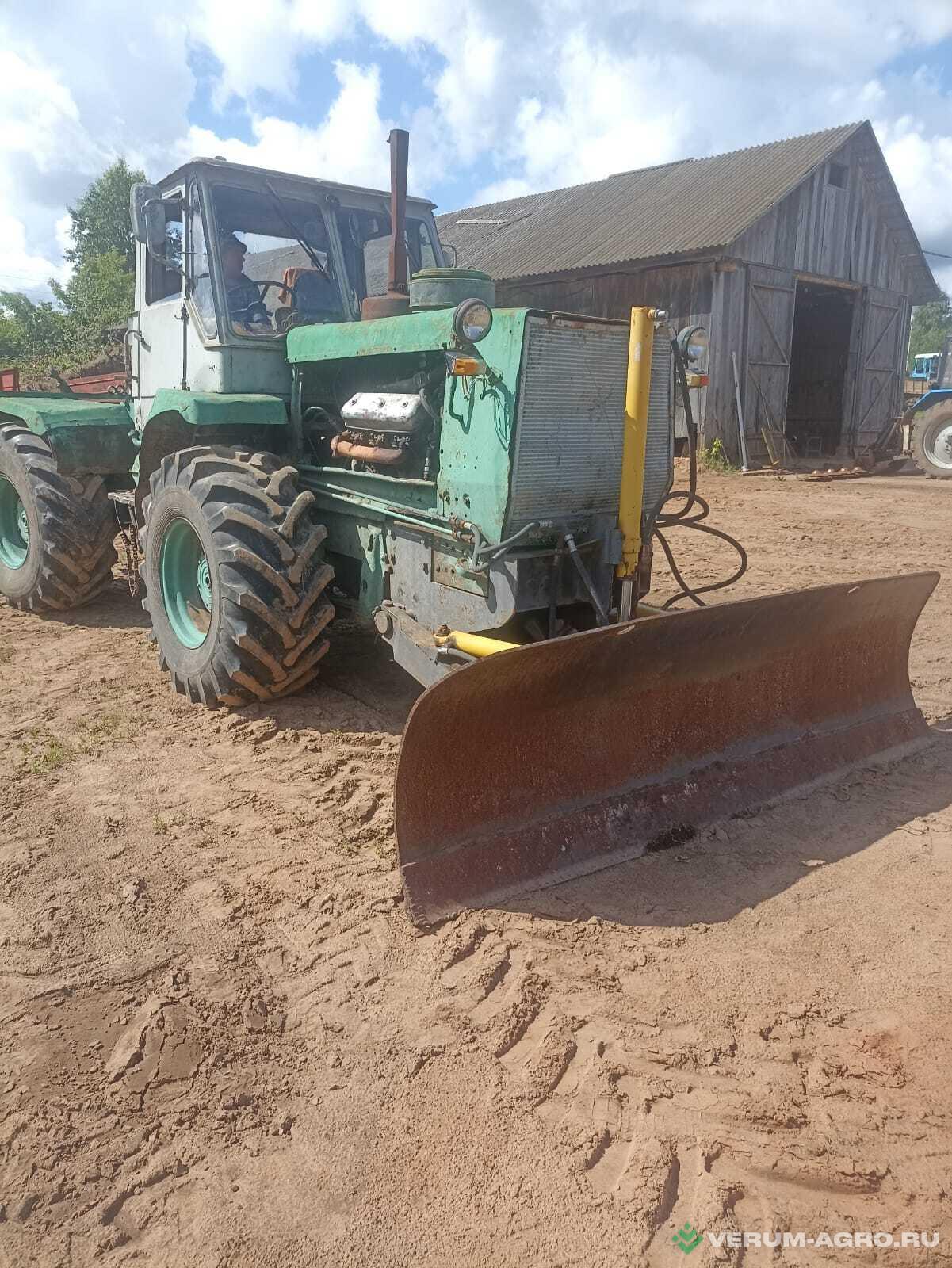 Колесные тракторы - ХТЗ Т-150К 