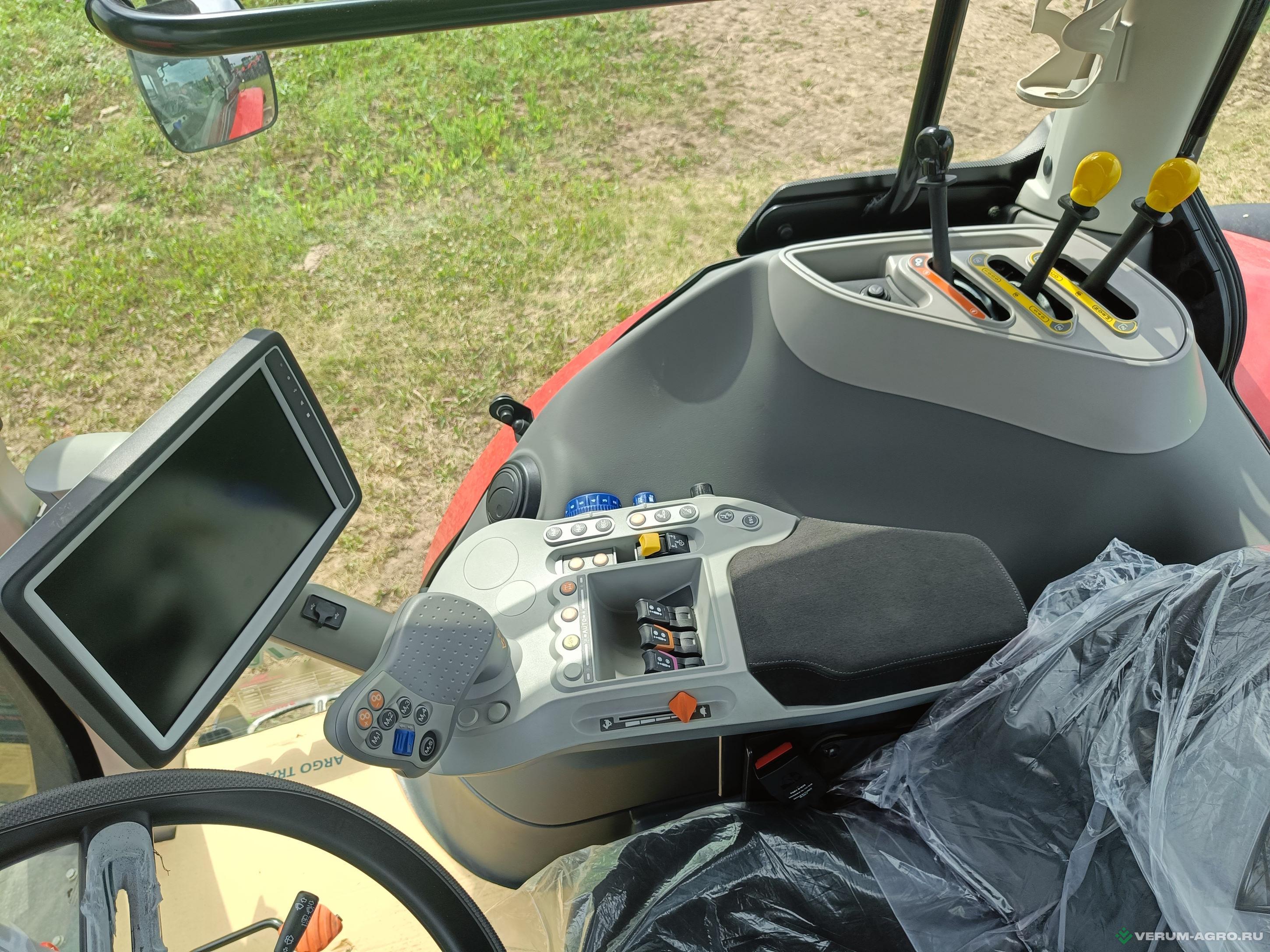 Колесные тракторы - MCCORMICK X7.623 P6-DRIVE 