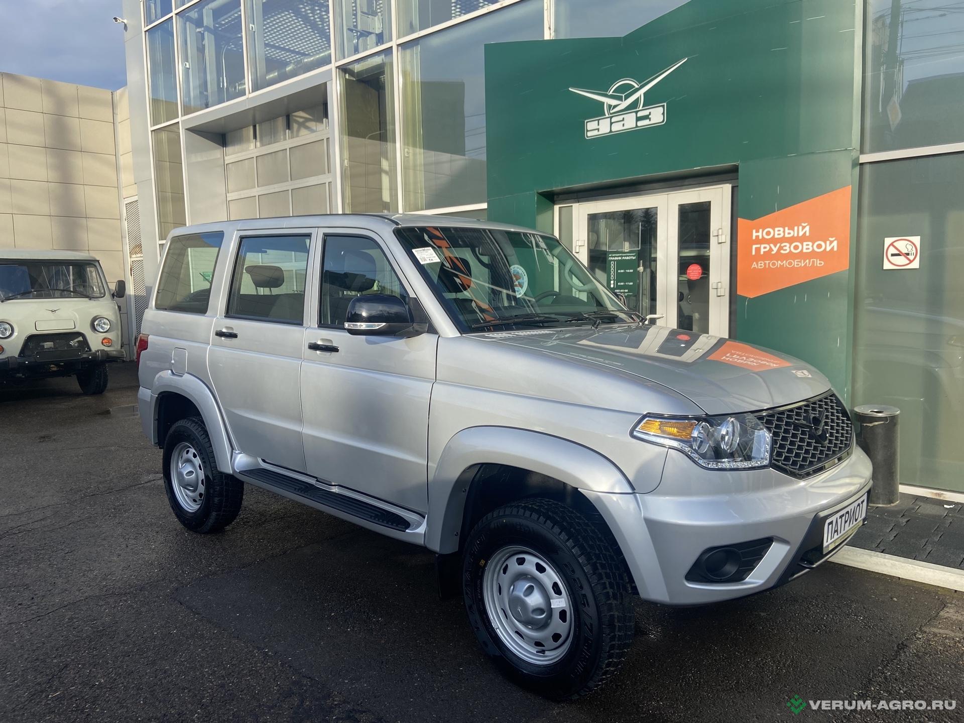 Легковой автотранспорт - УАЗ Патриот 