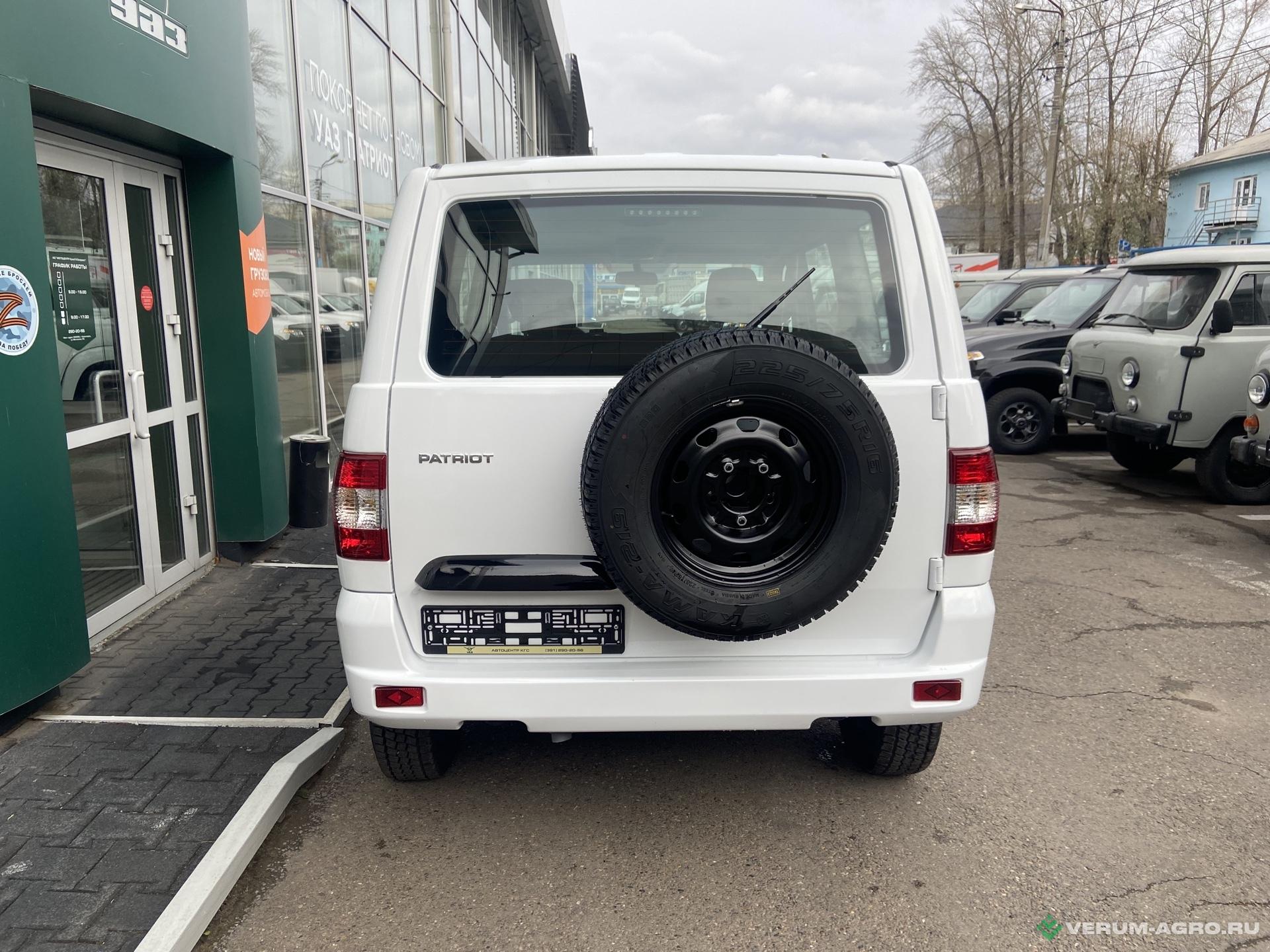 Легковой автотранспорт - УАЗ Патриот 