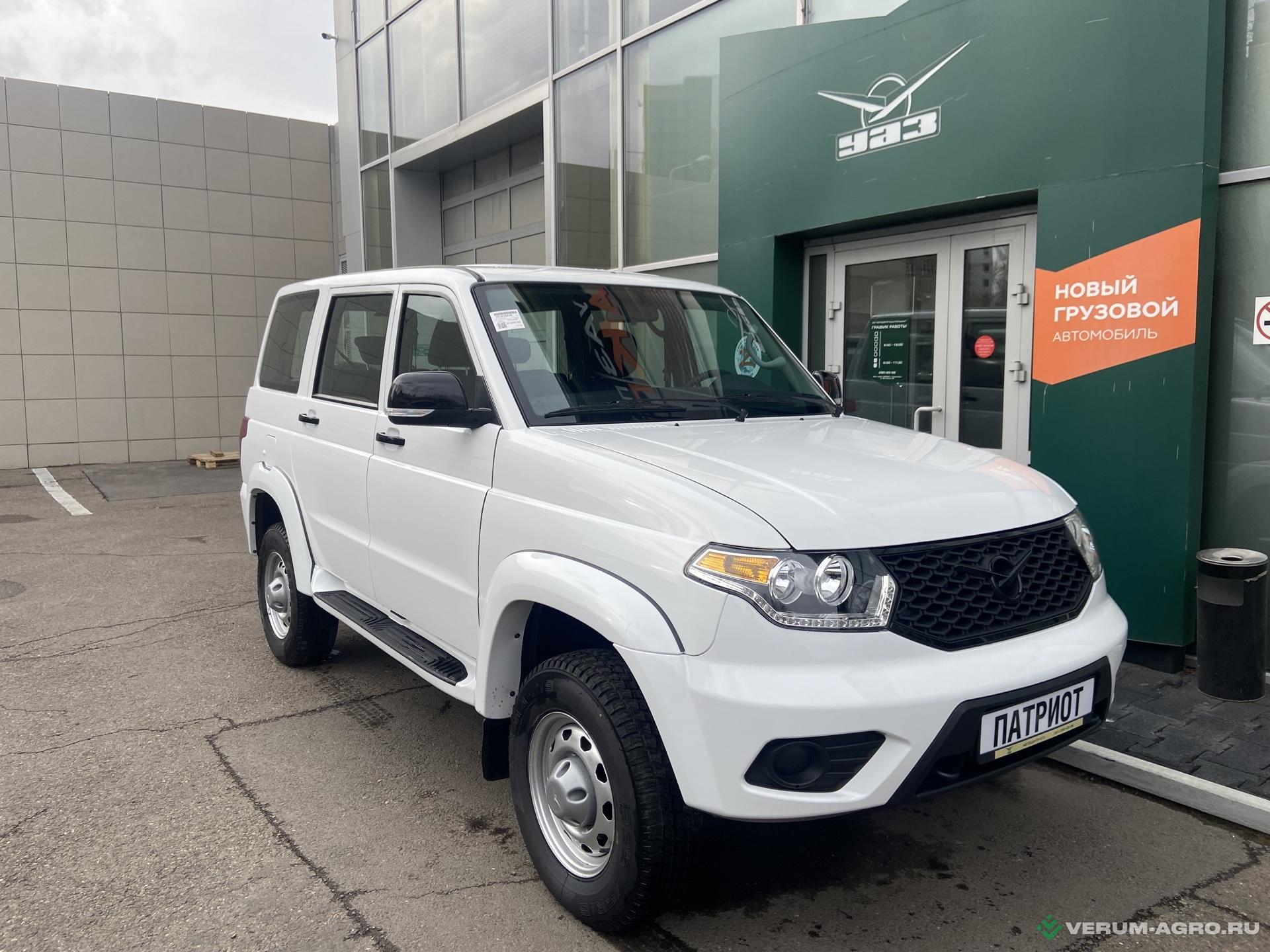 Легковой автотранспорт - УАЗ Патриот 