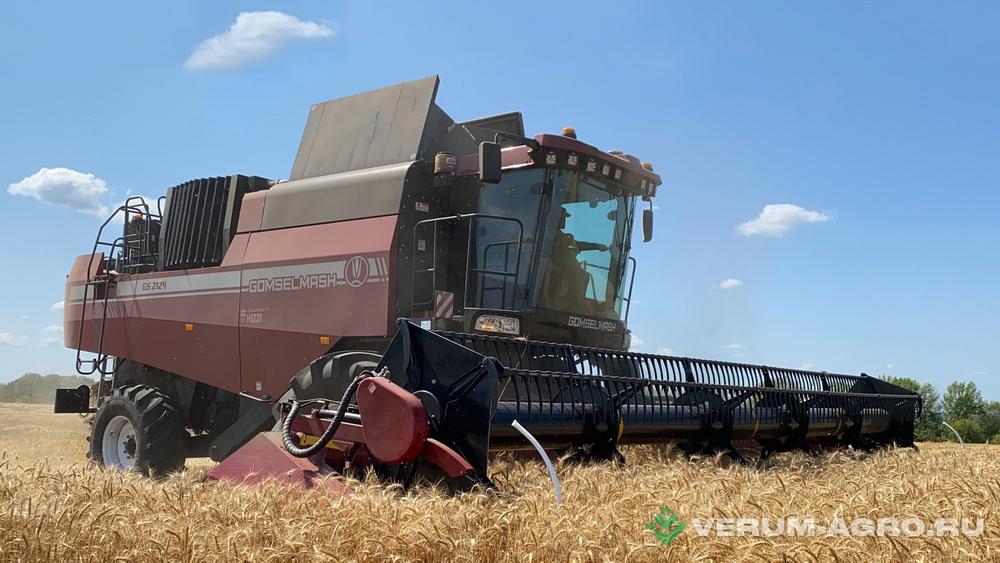 Зерноуборочные комбайны - ГОМСЕЛЬМАШ GS 2124 