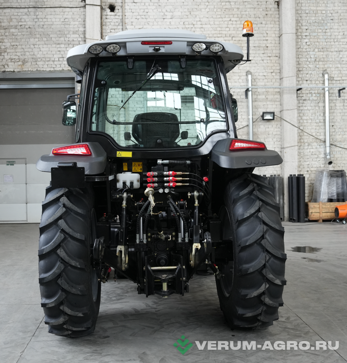 Колесные тракторы - БТЗ UMG T904 Plus 