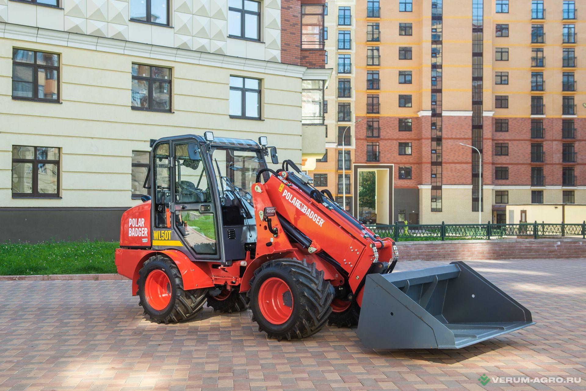 Телескопические погрузчики - POLAR BADGER WL50T 