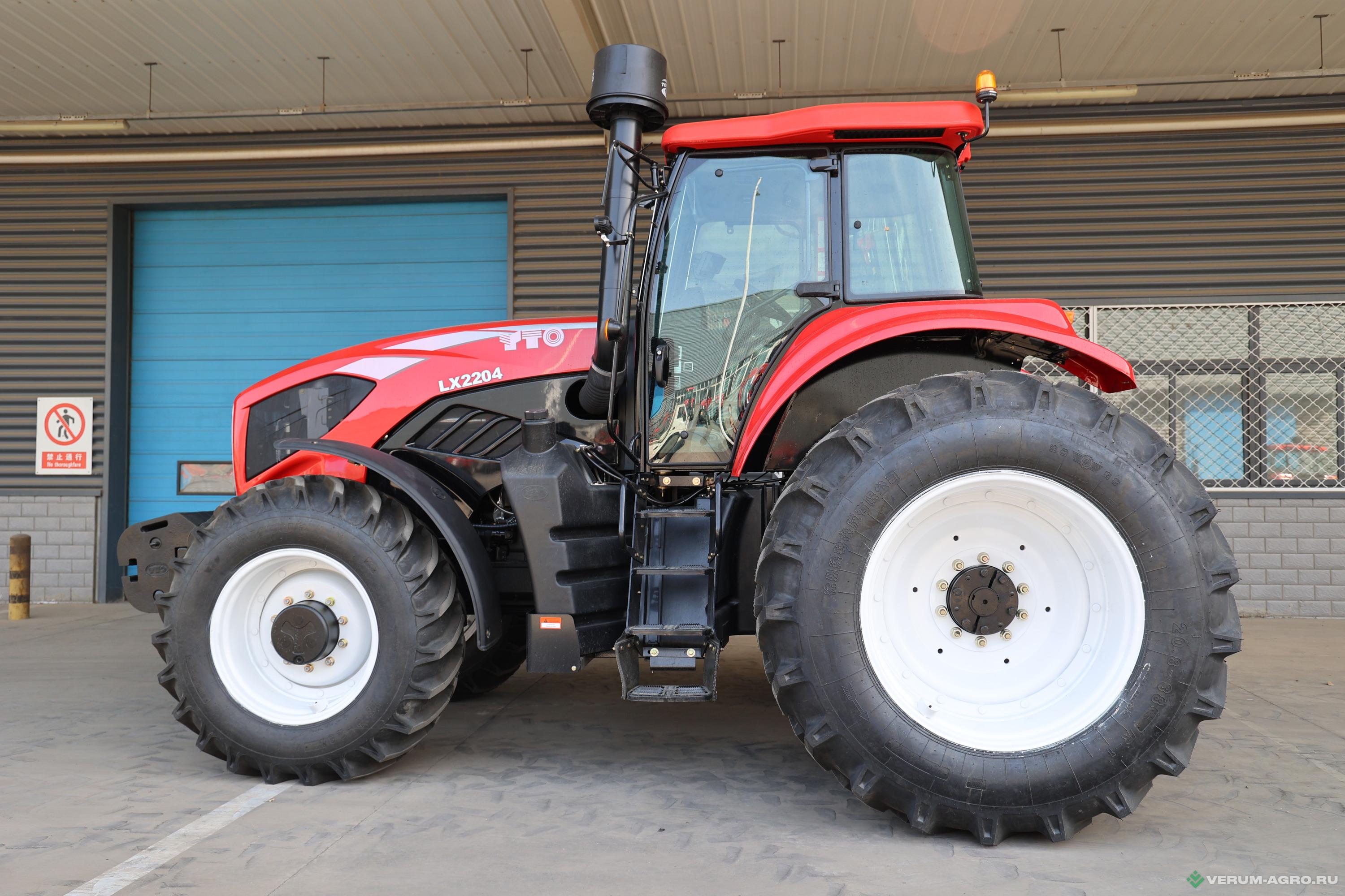 Колесные тракторы - YTO LX2204 