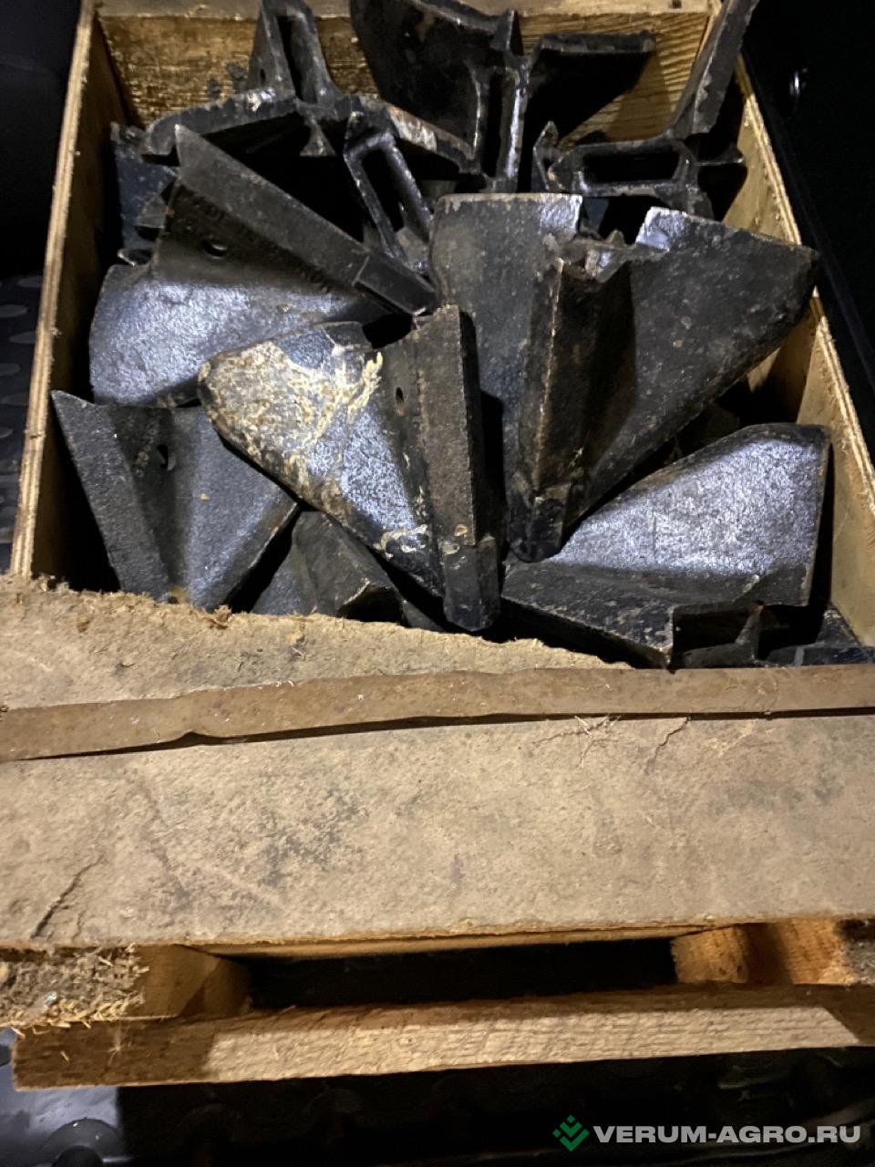 Запчасти - Наконечник 5” CNH 87563695