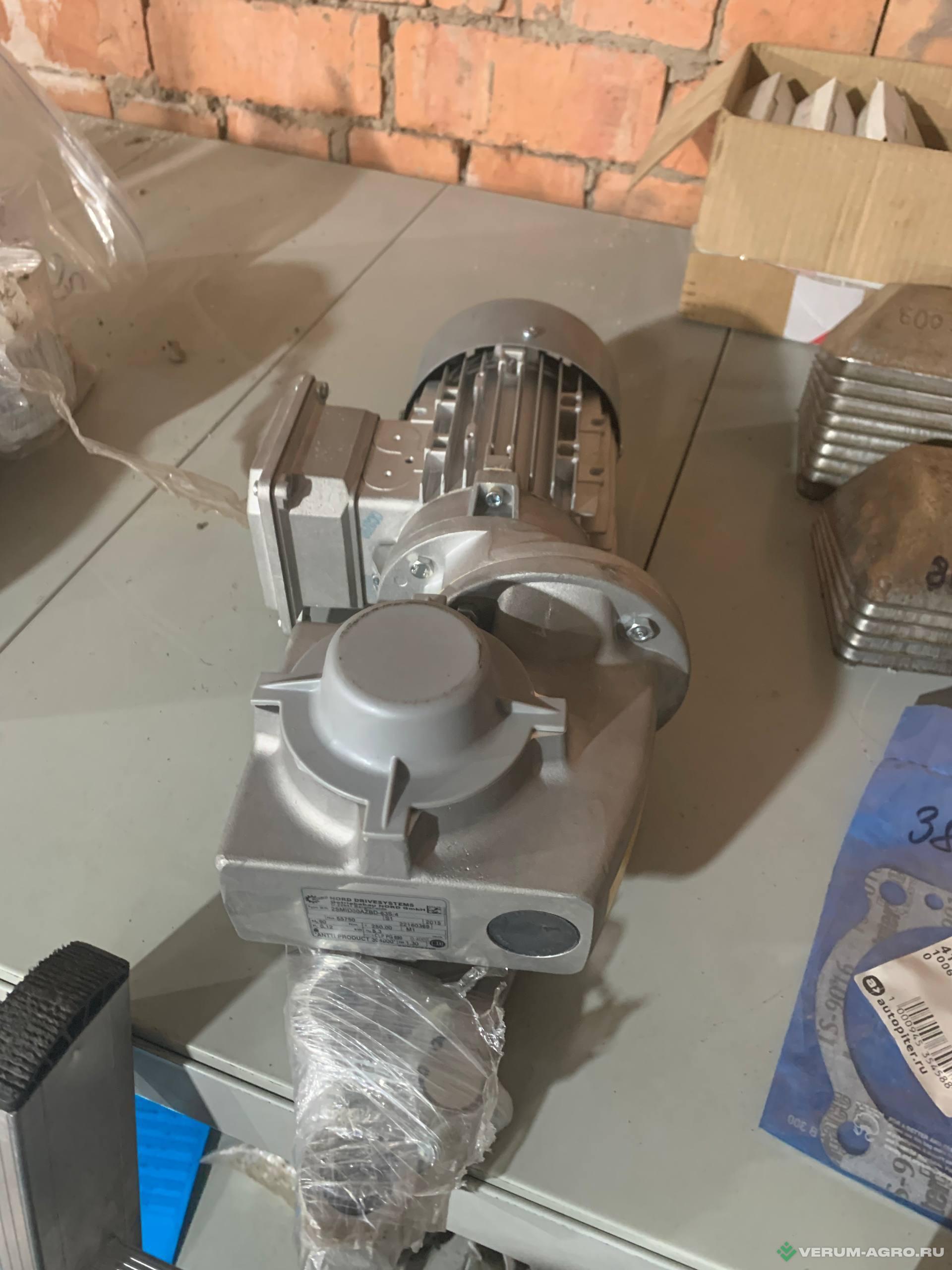 Запчасти - Электромотор для - распределитель моторный 6-ручьевой А73778