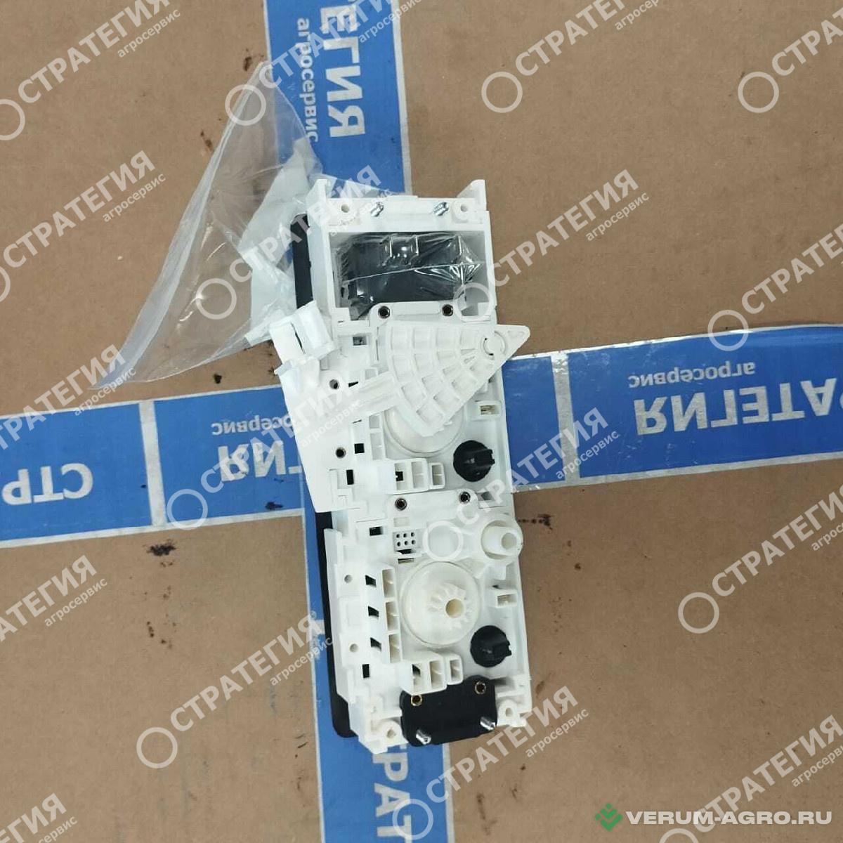 Запчасти - 746246 Блок управления климатом (с клавишей кондиционера) MANITOU MLT-735 (Маниту)